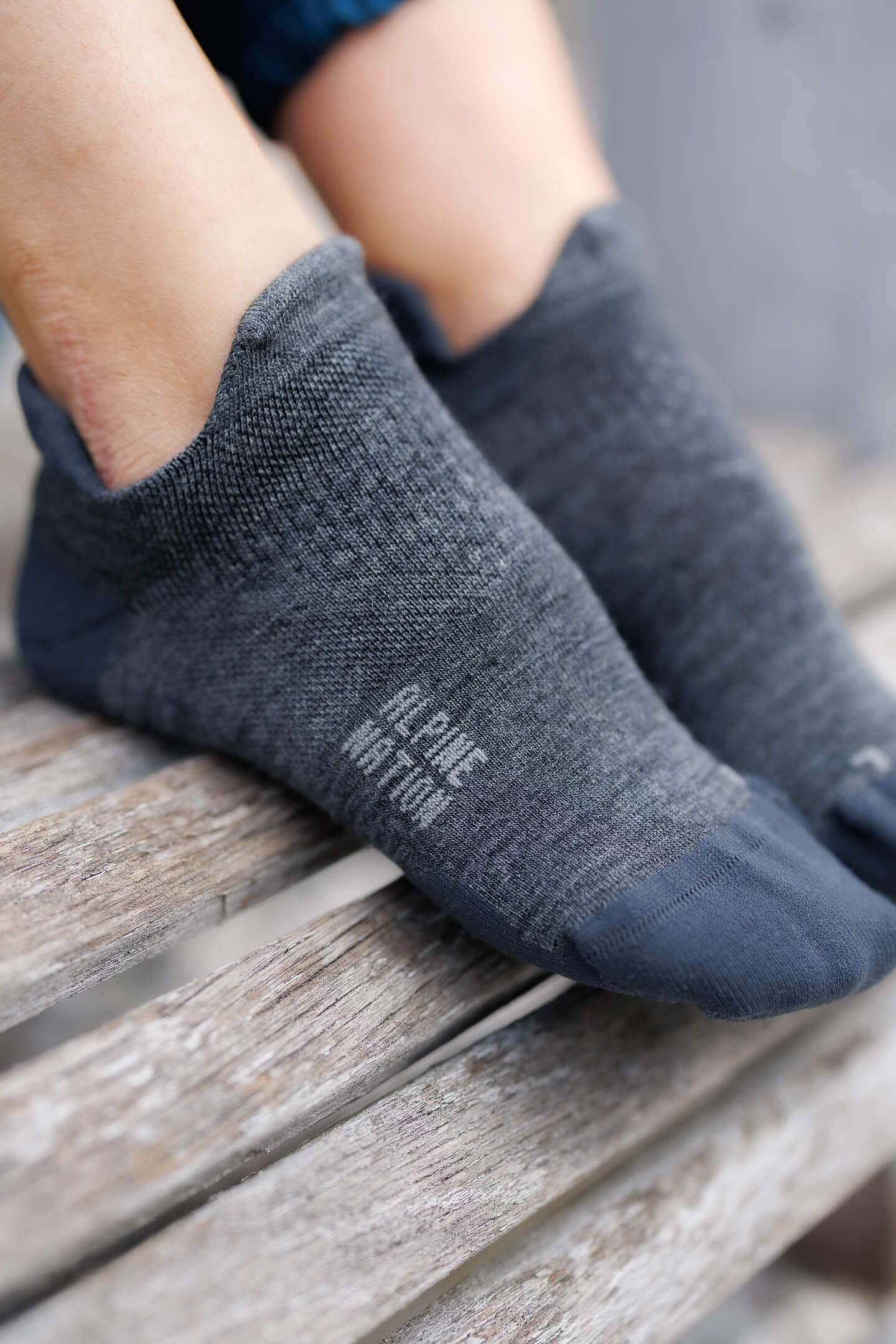 Seceda Light Merino Low Ankle Socks Graphite