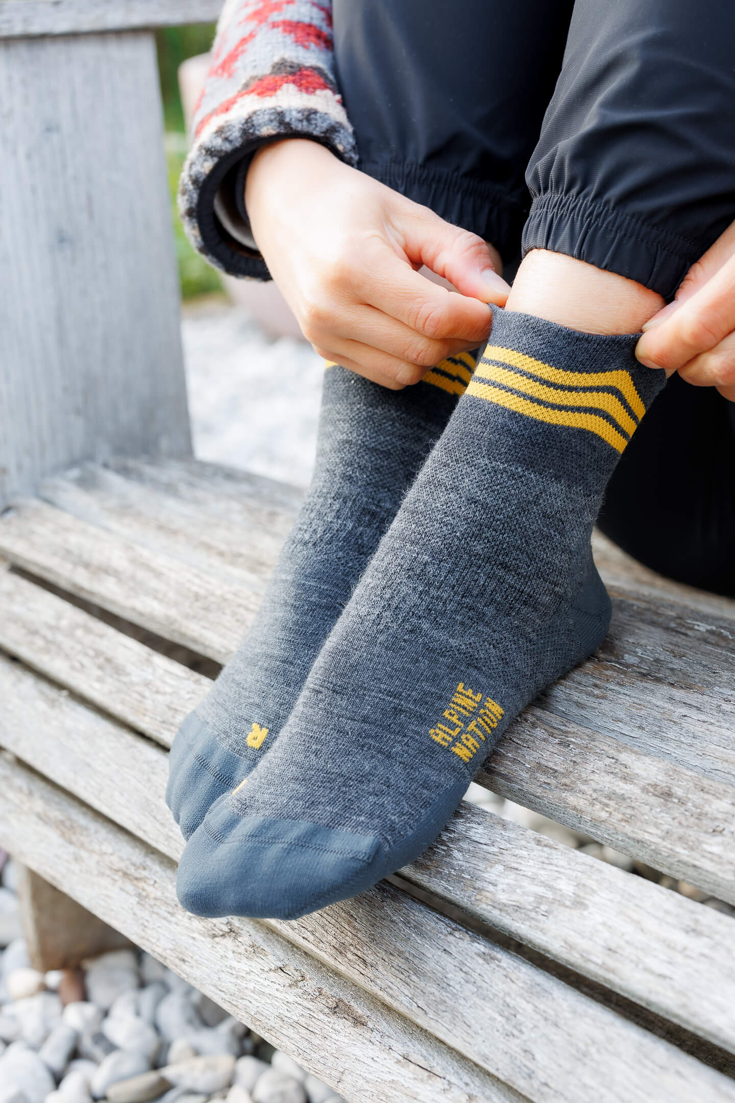 Seceda Light Merino Mid Crew Socks Marigold