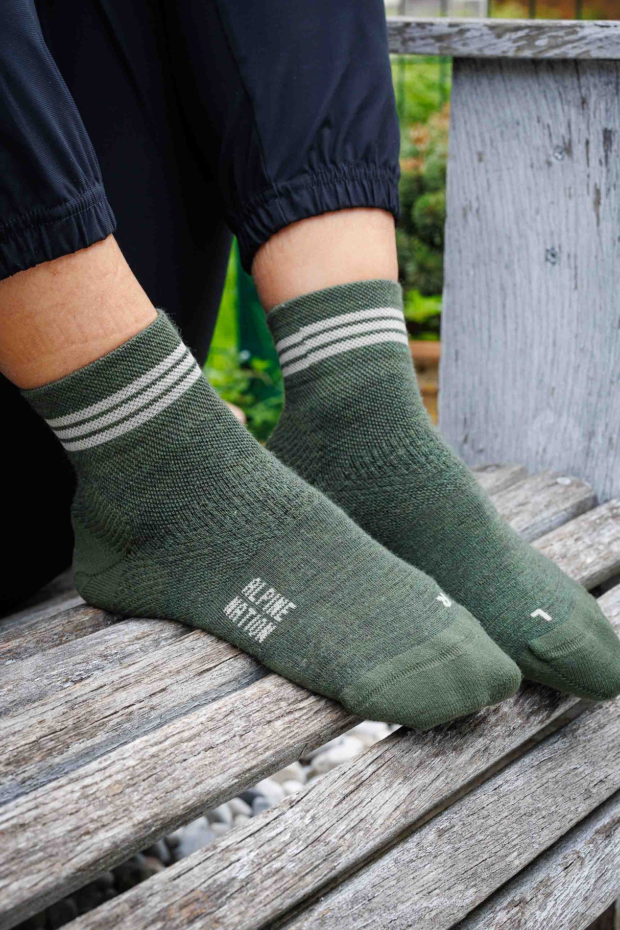 Seceda Light Merino Mid Crew Socks Moss Green