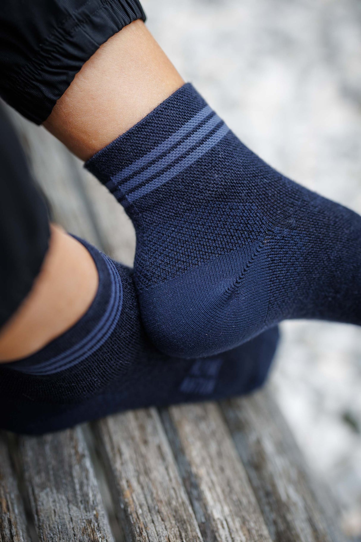 Seceda Light Merino Mid Crew Socks Indigo