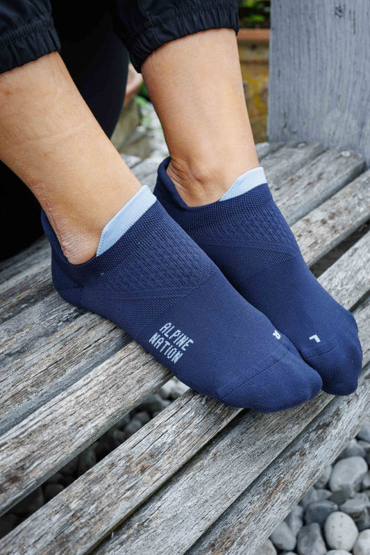Summit Hike Low Ankle Socks - Cobalt Blue