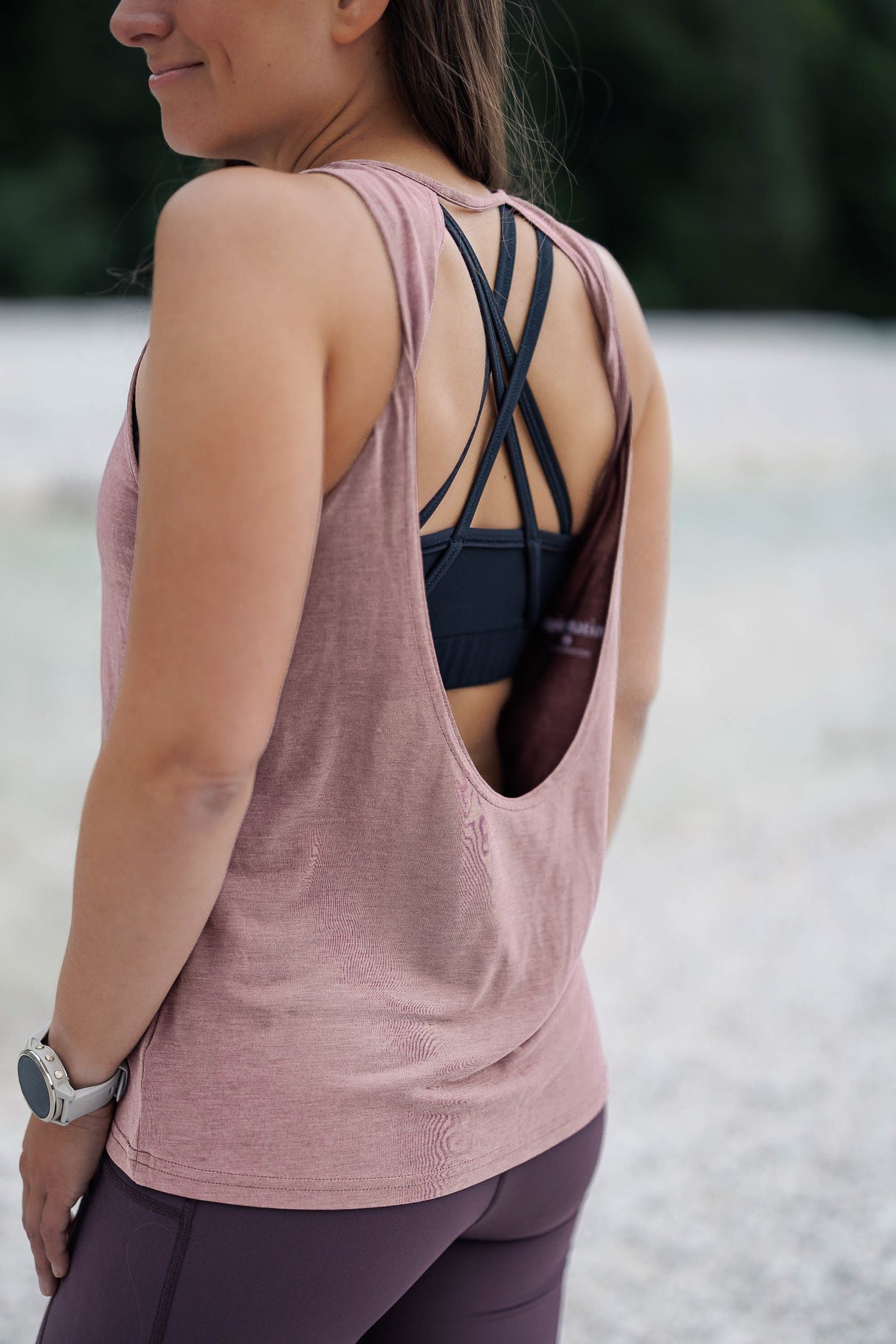 Vagabond Open Back Tank Top - Ash Pink