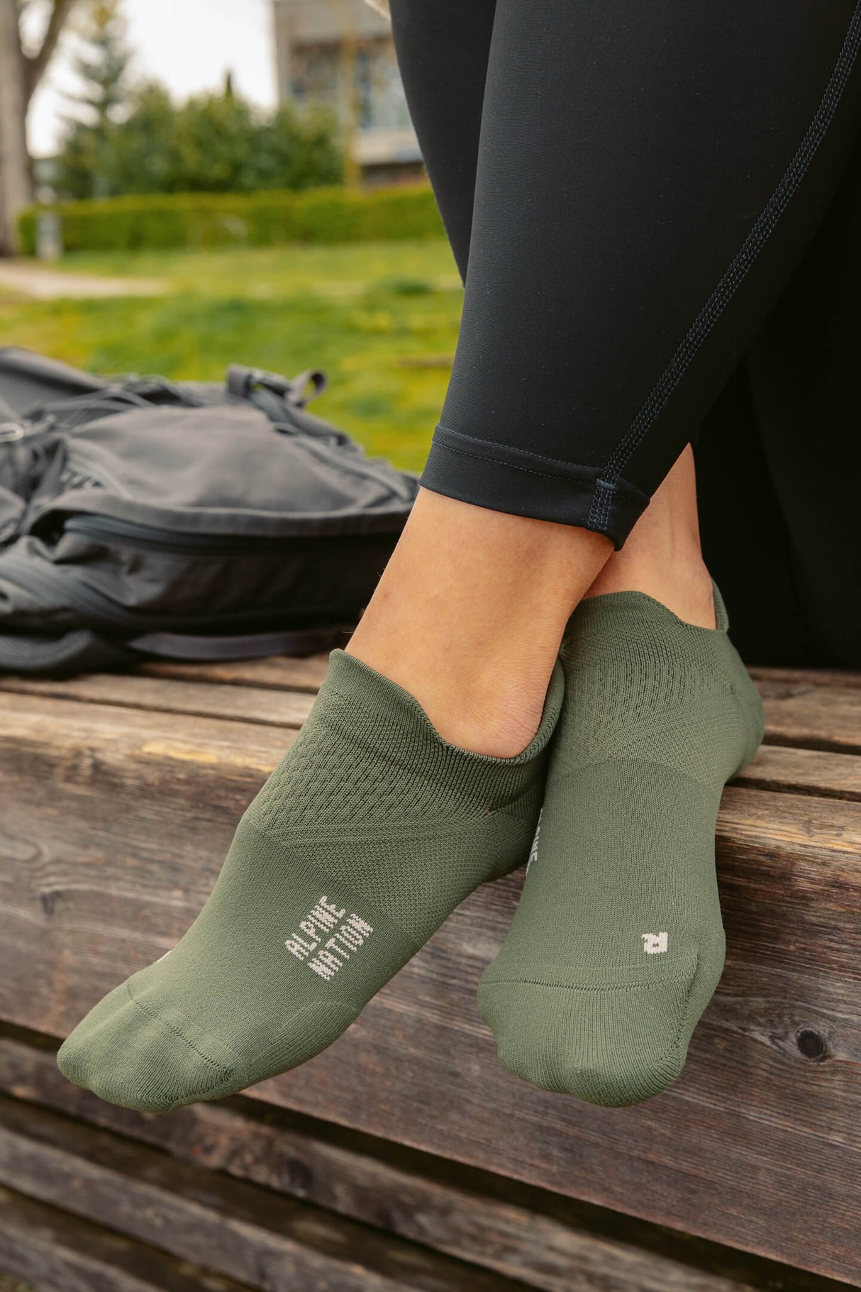 Summit Hike Low Ankle Socks - Moss Green